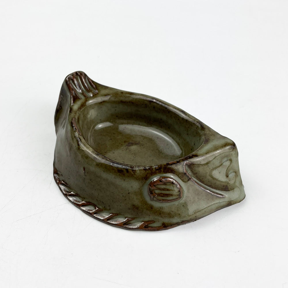 Sauce Dish Fish by Masayoshi Wakui (4窶ｳ x 3窶ｳ)