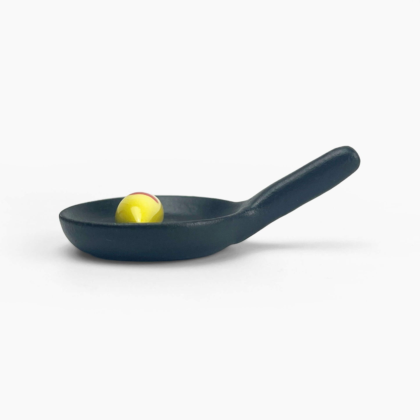 Chopstick Rest Omu Rice (2.5" x 1.5")