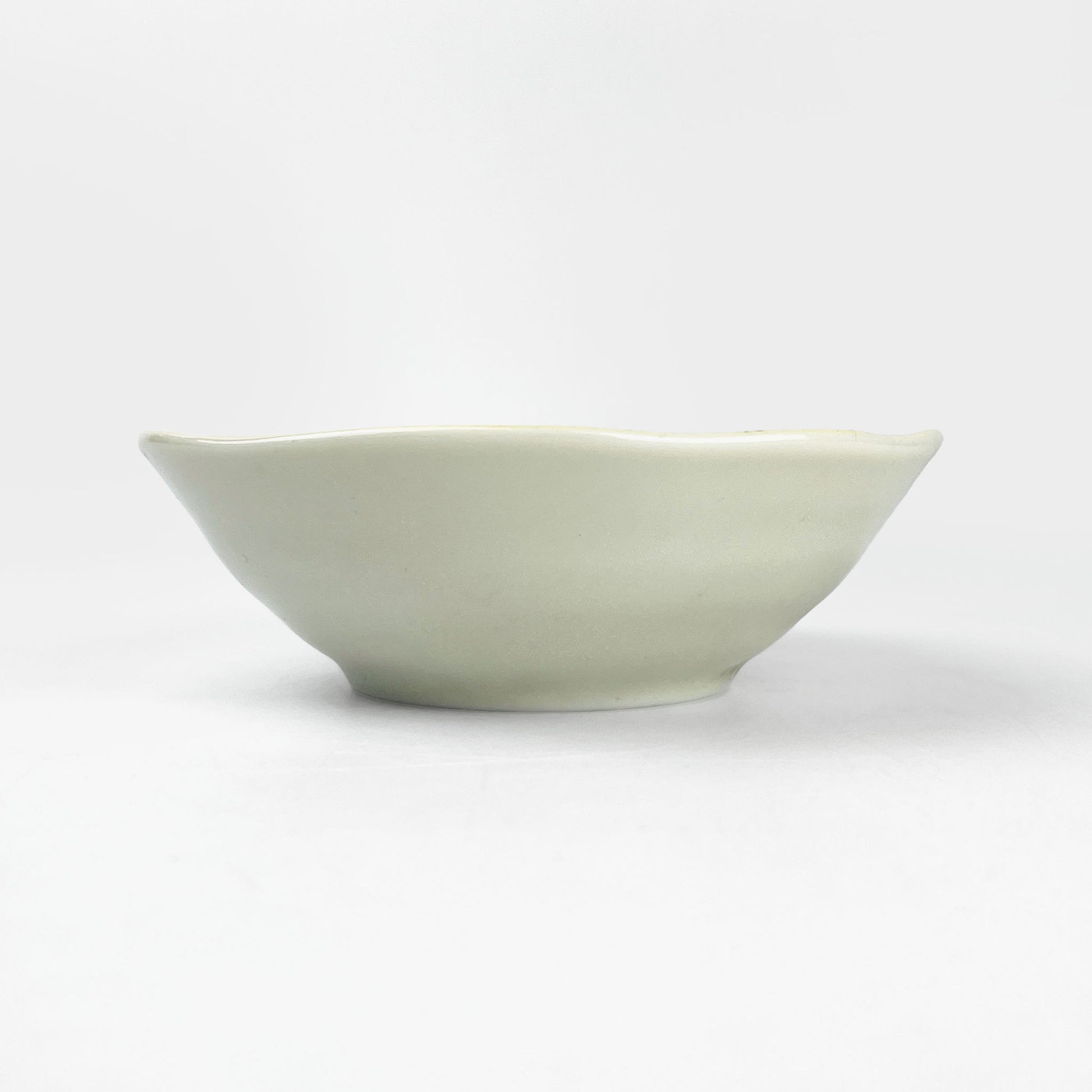 Kozuke Dish Tsuki Usagi (4.5"D)