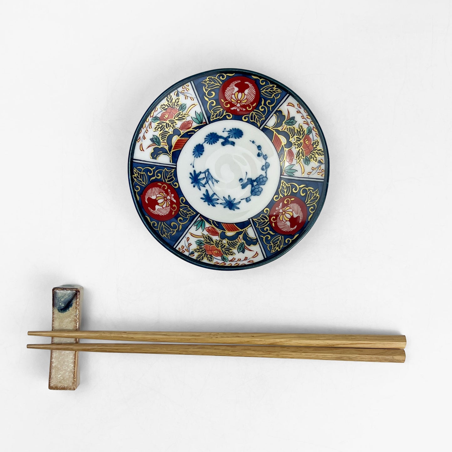 Dish Kinsai Koimari (4.75"D)