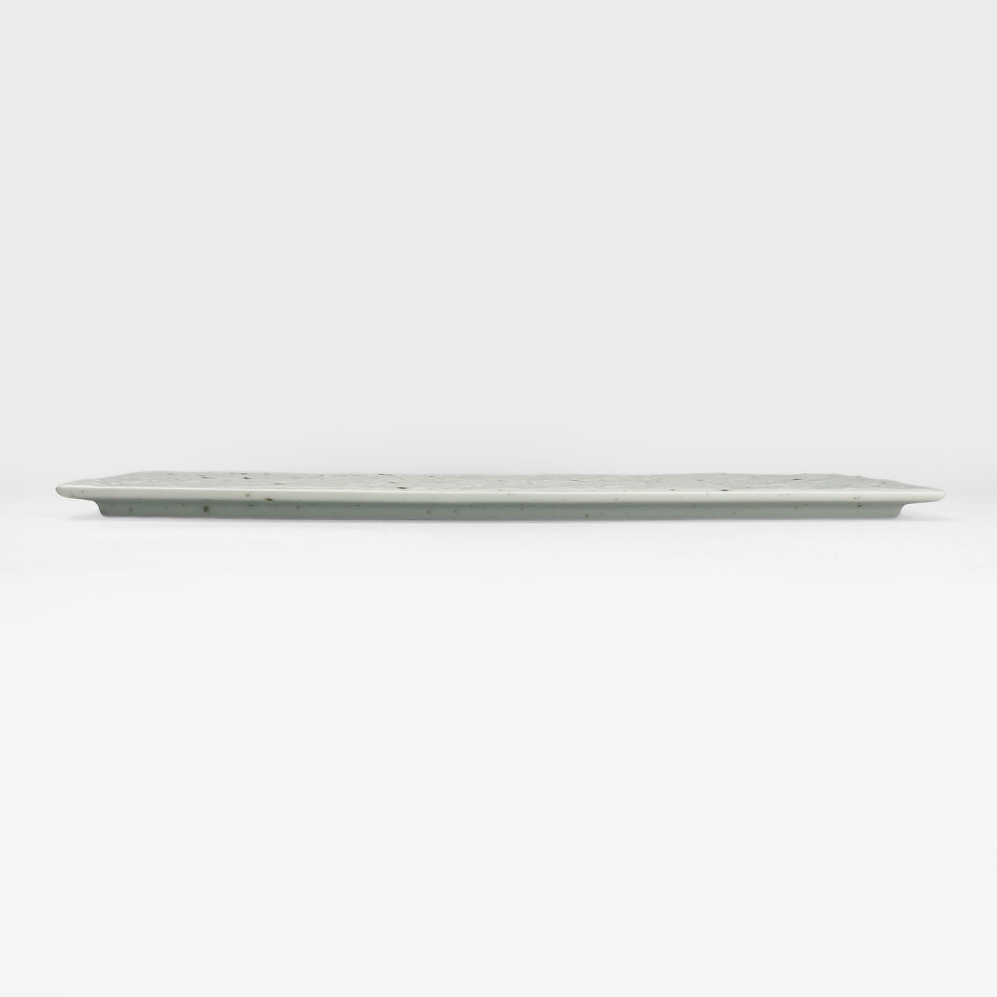 Rec. Plate Hibiki White (14" x 4.75")