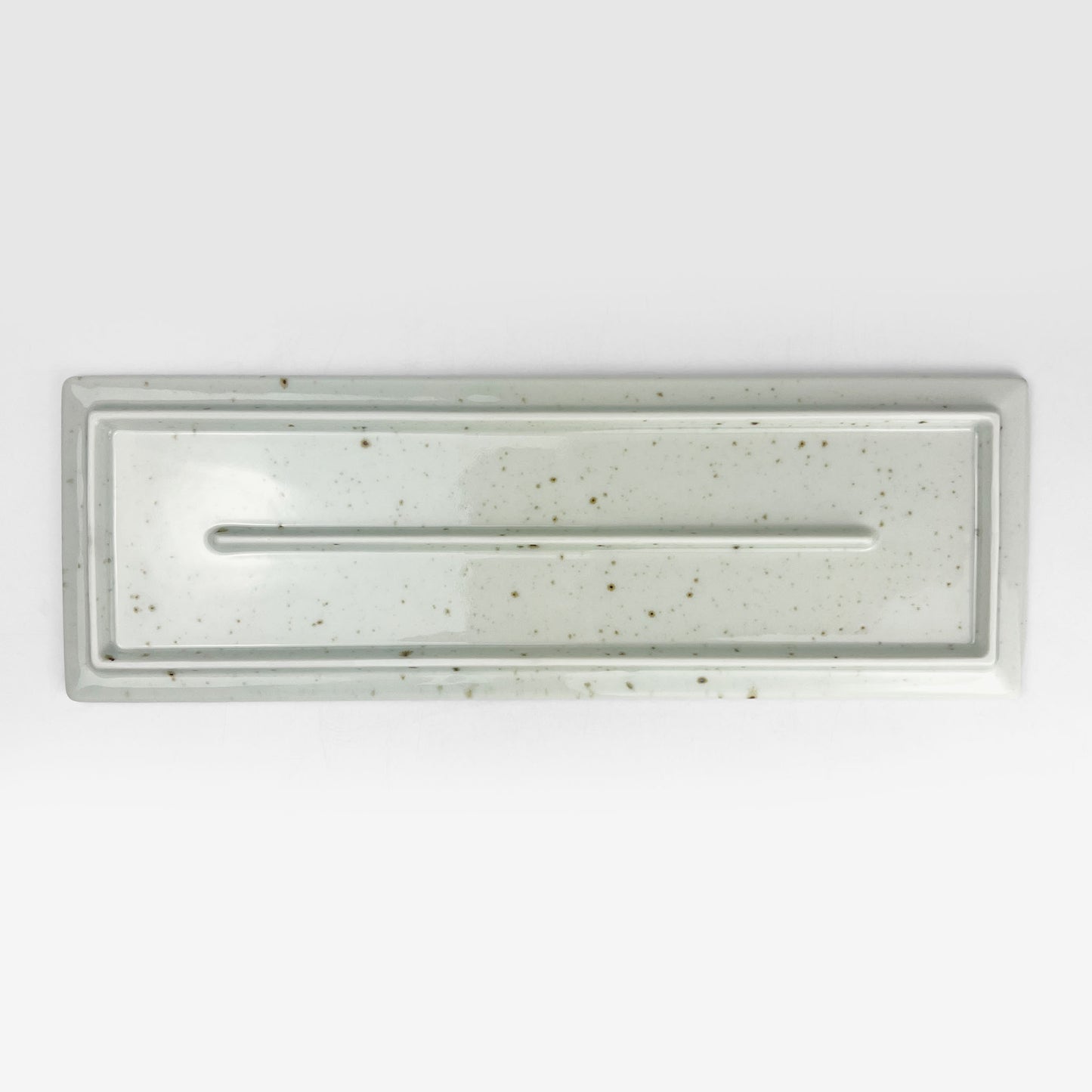 Rec. Plate Hibiki White (14" x 4.75")