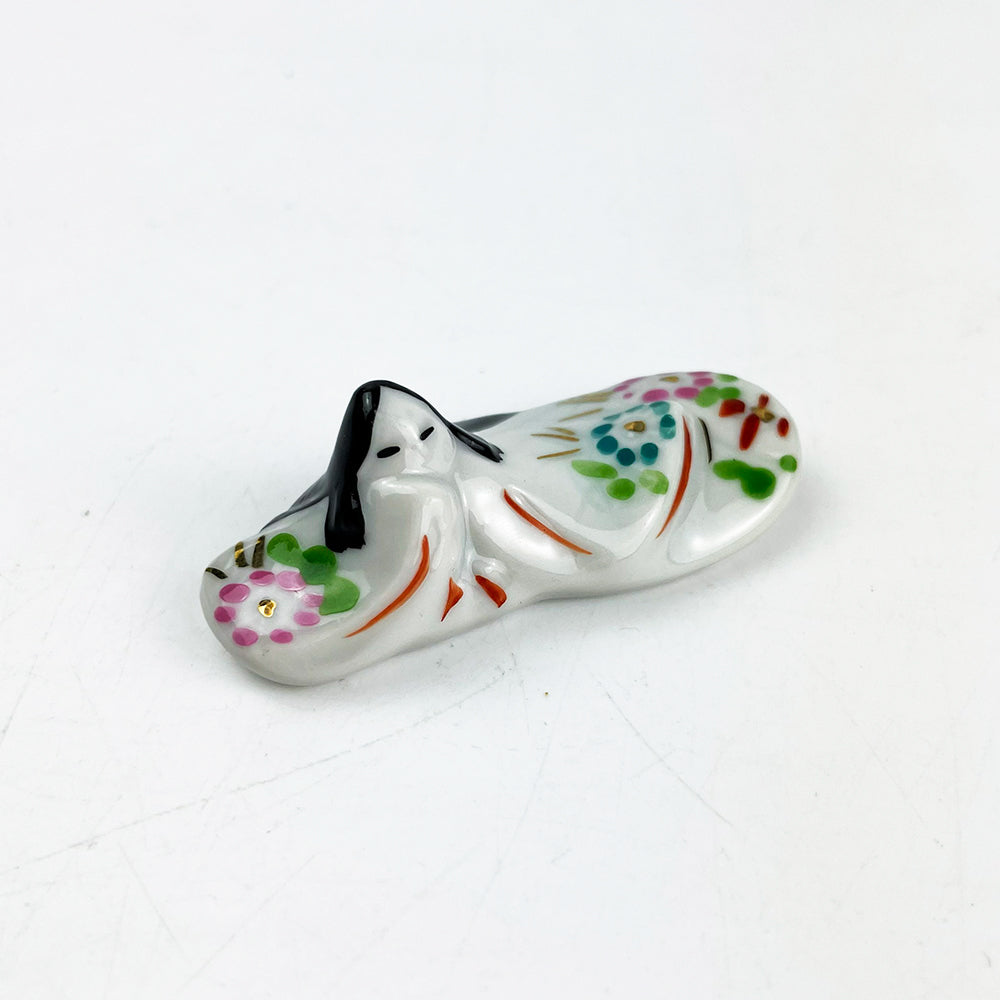 Chopstick Rest Ohinasama White (2.5" x 1.25")