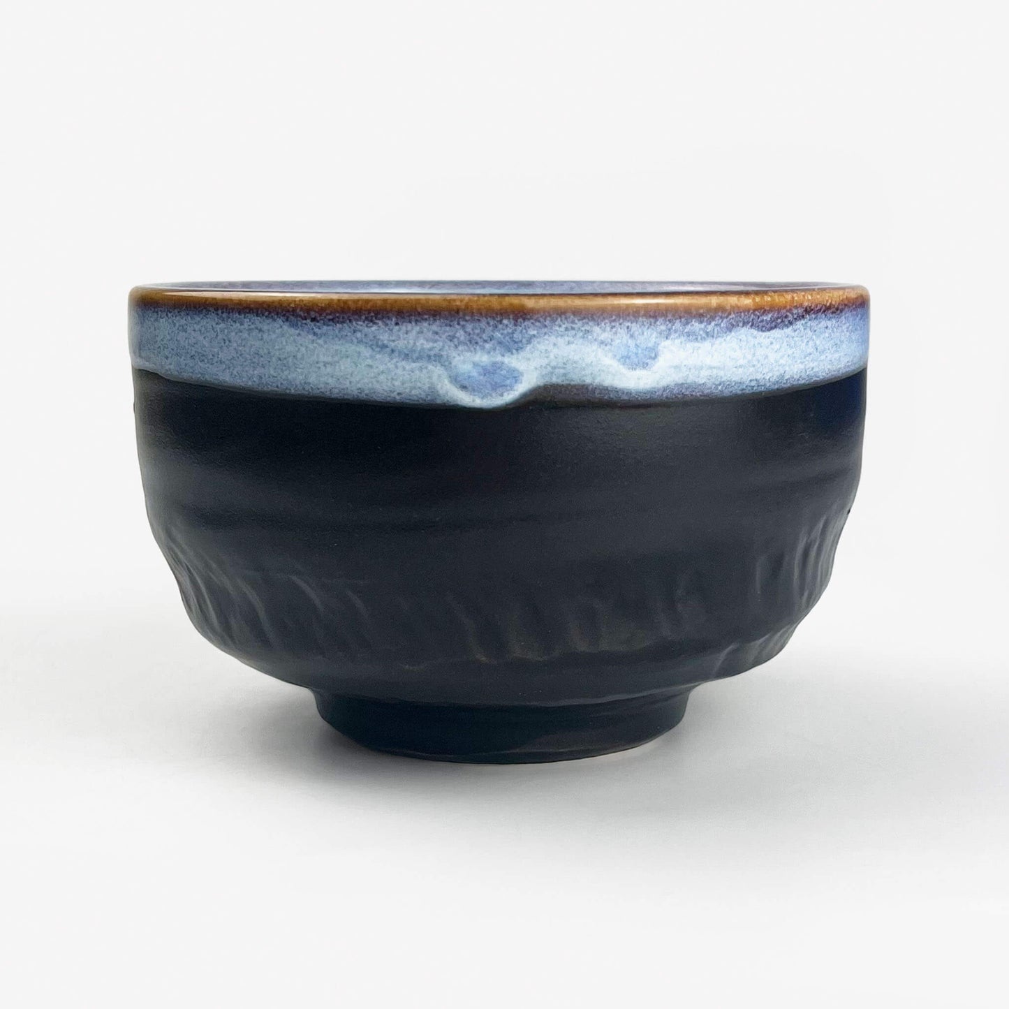 Matcha Bowl Kurofuchi Nagashi (5"Dx3"H)