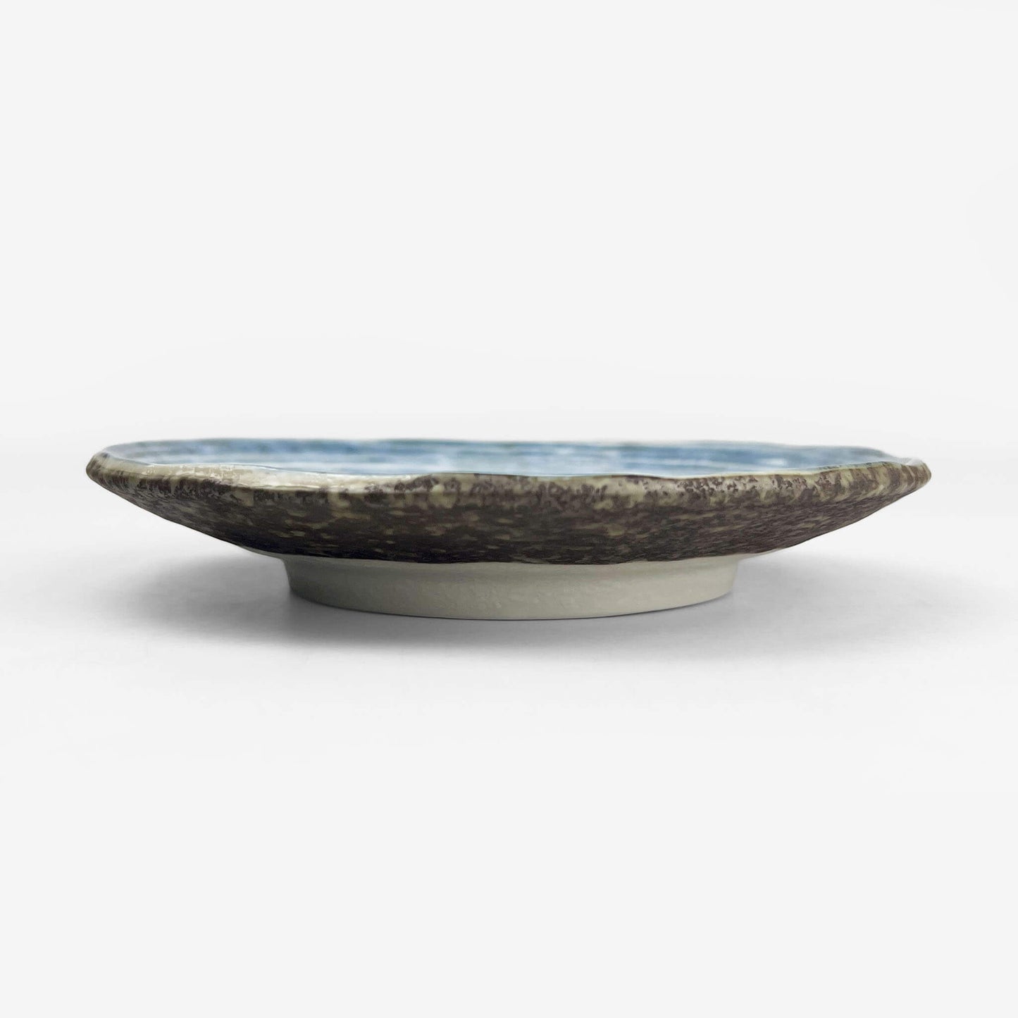Plate Hakeme Iwashimizu (6.5"D)
