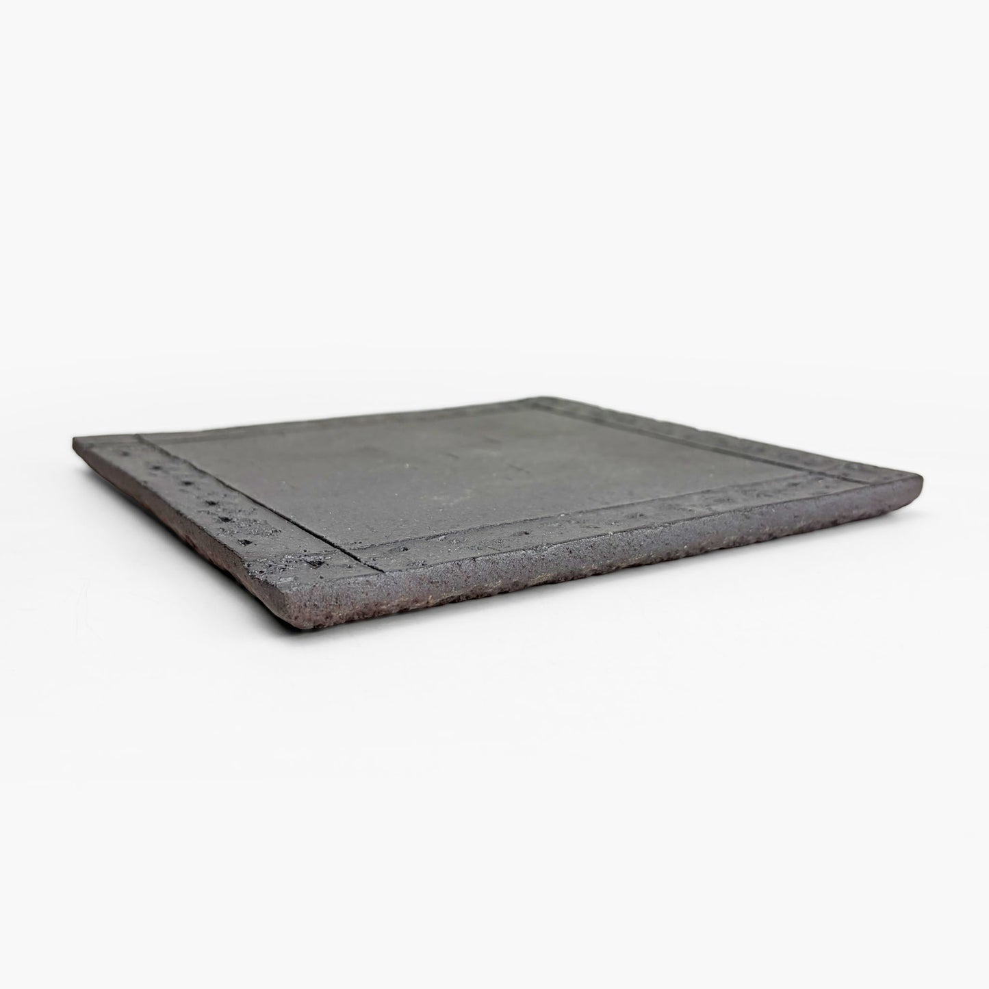 SQ. Plate Kurofuki Yakishime (7.5"D)