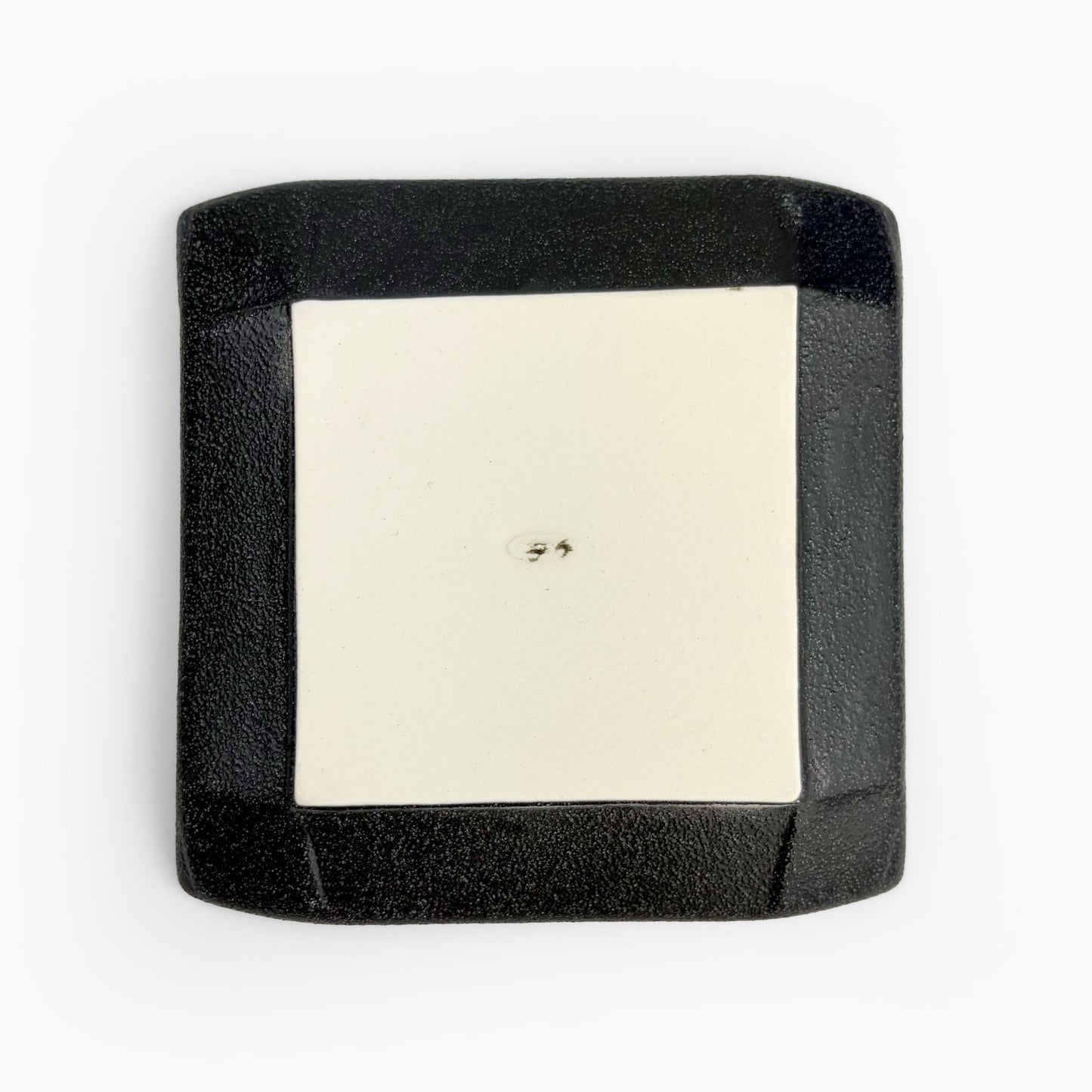 SQ. Plate Koyori Shikkoku Small (3"D)