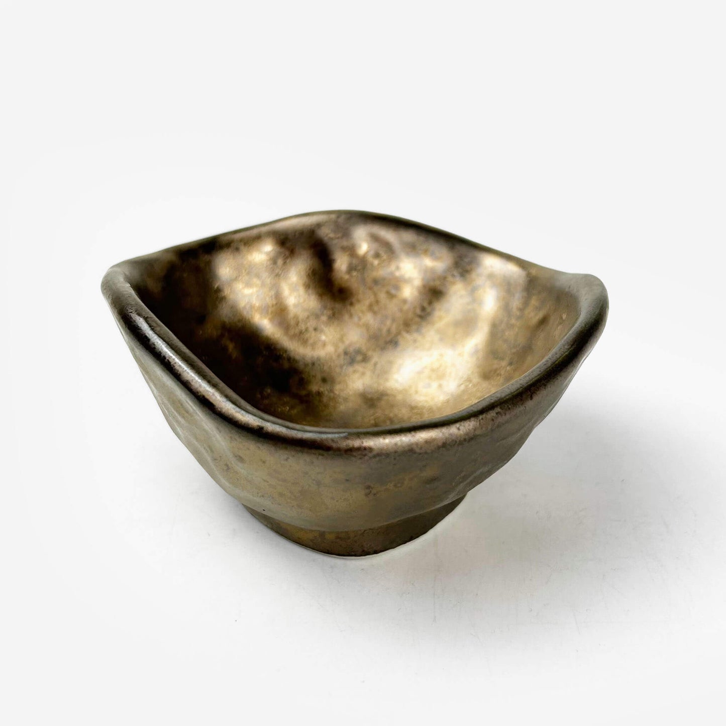 Small Triangle Dish Gold Yohen (3.75"D)