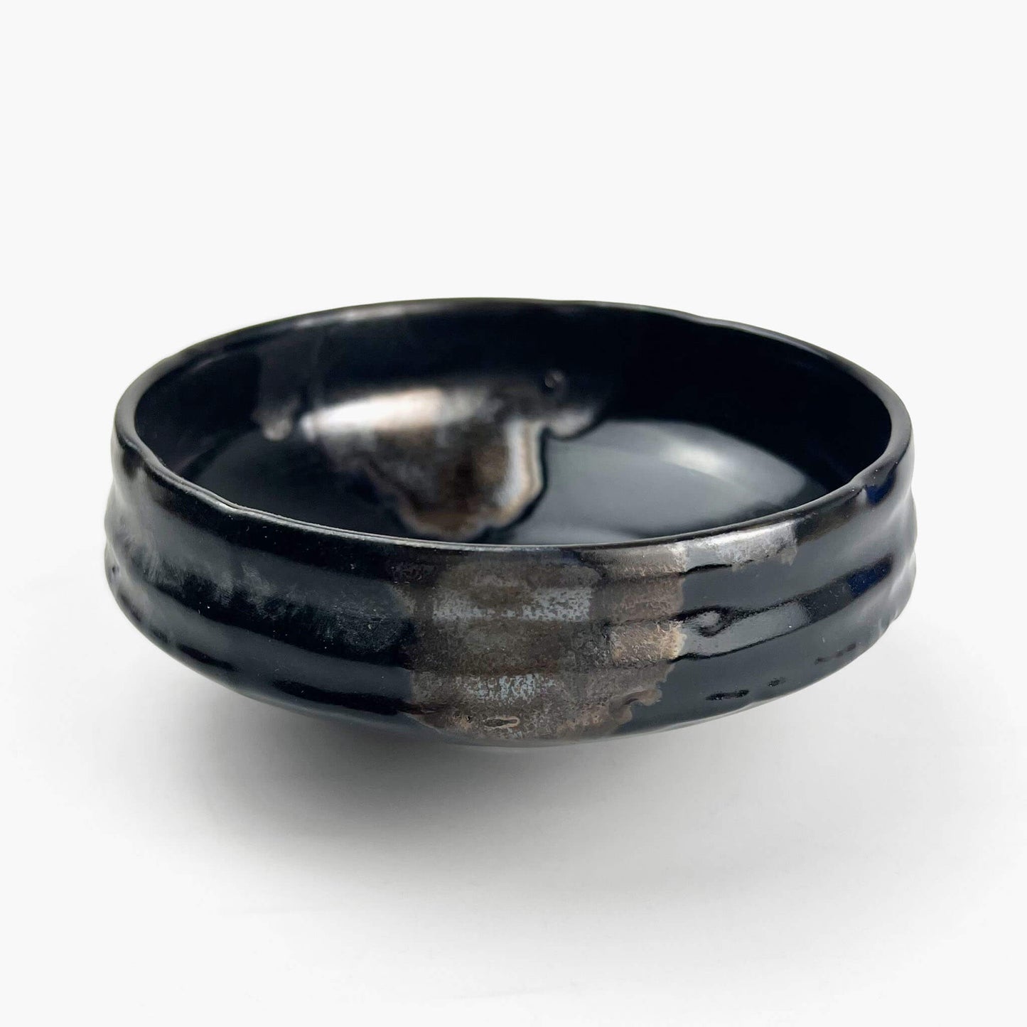 Shallow Bowl Black Gold (5.5"D)