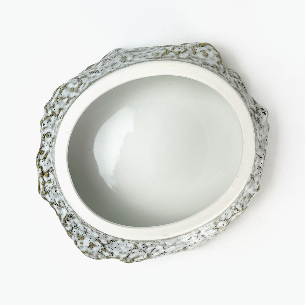 Plate Rock White (6"D) image 2