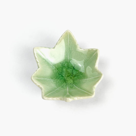 Small Chimi Dish Green Kaede (2.5"D) image 0