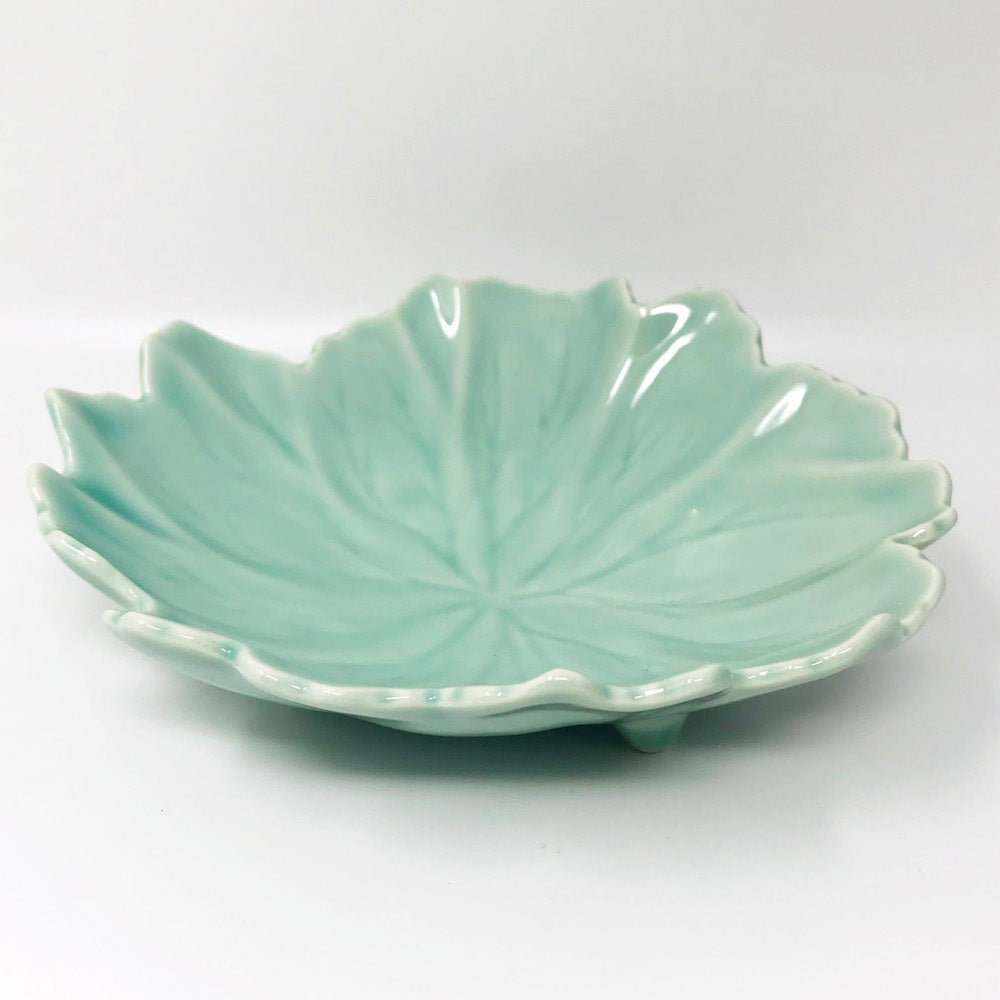 Footed Shallow Leaf Bowl Light Green  (7.5"D) image 0