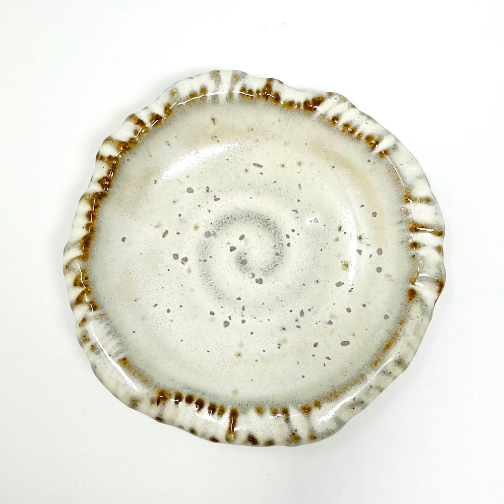 Dish Shirokaratsu (4.25"D) image 1