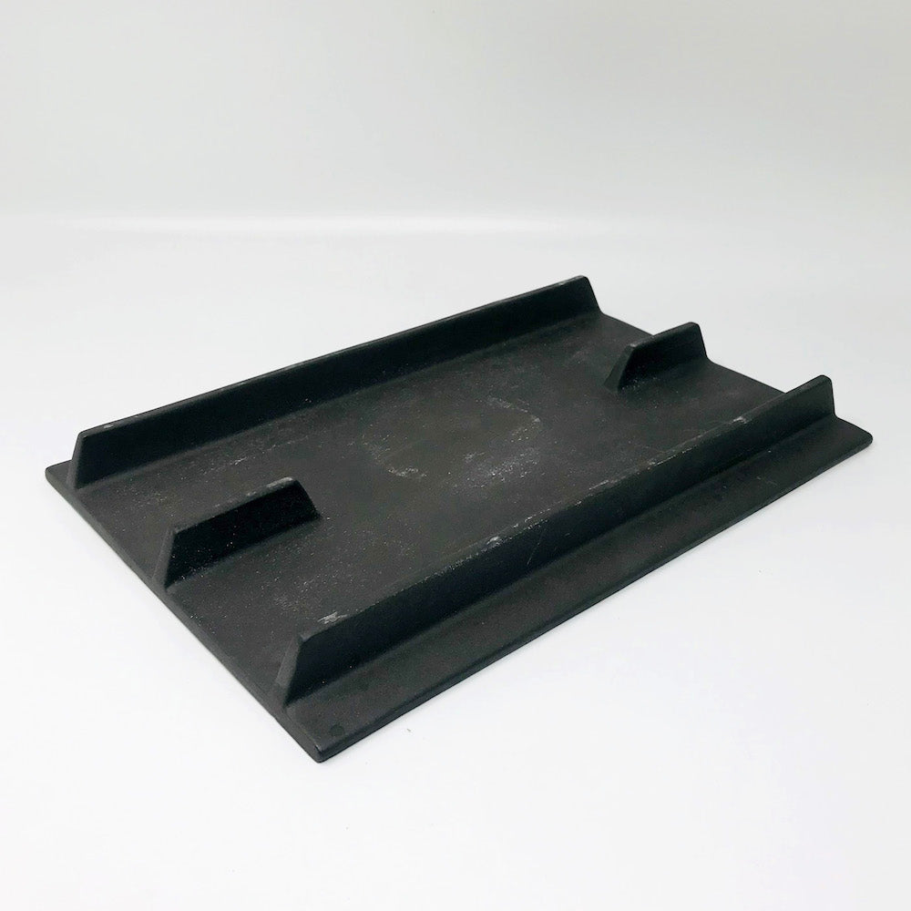 Footed Rec. Plate Ichimatsu (12.25"D) image 2