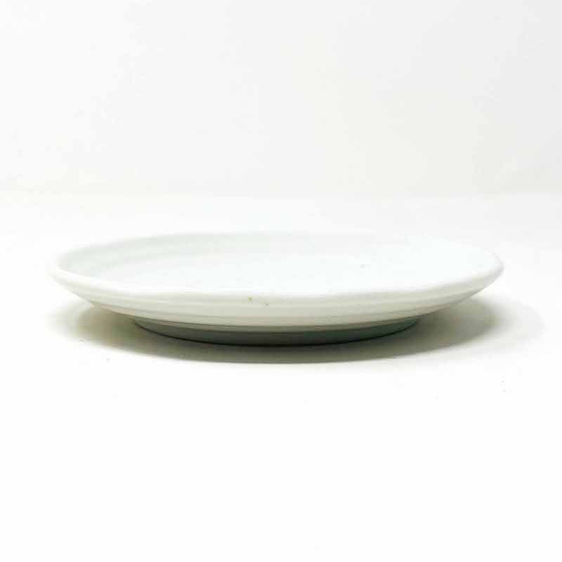White Kobiki Dish  (5"D) image 4