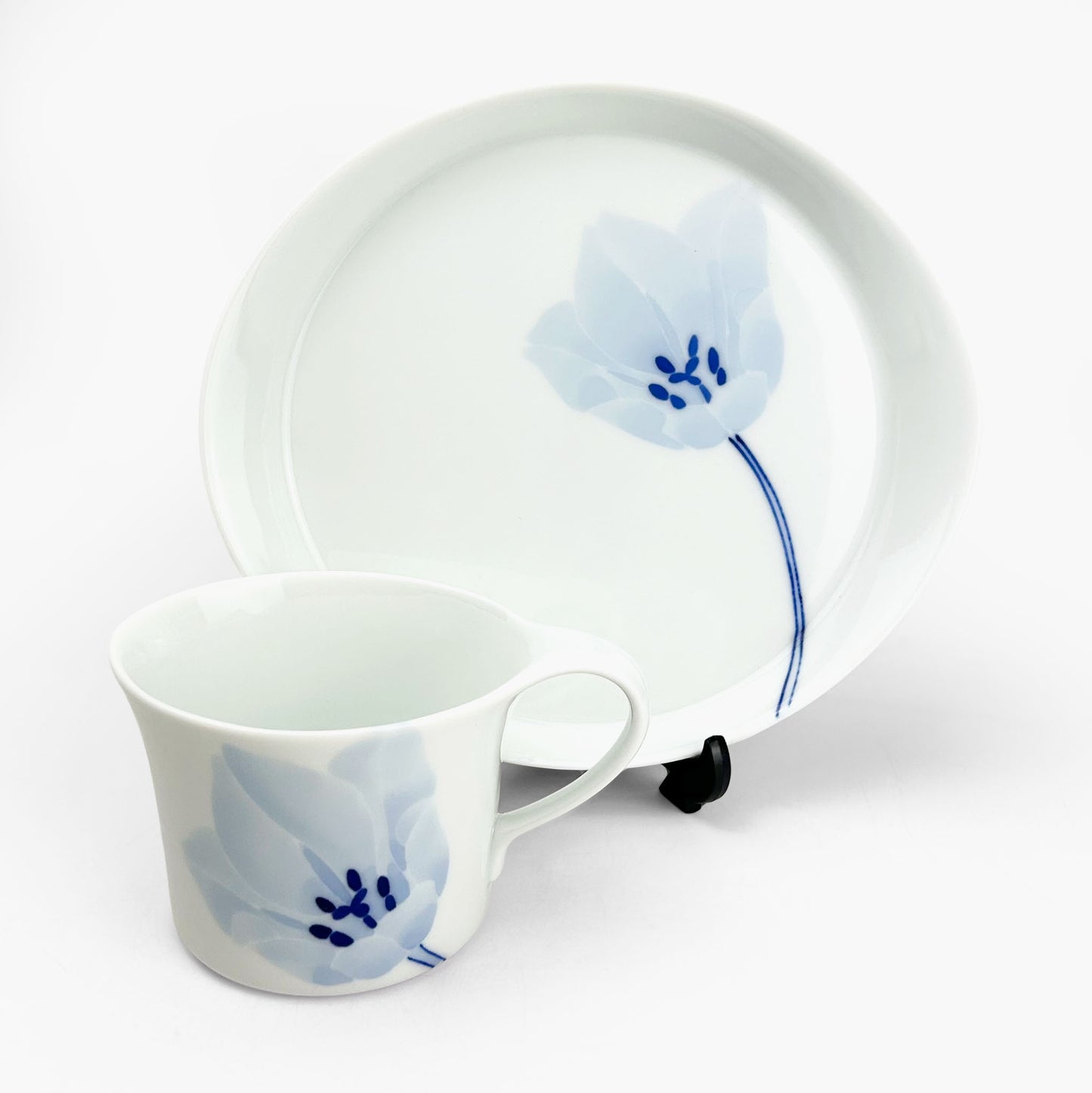 Oval Plate Tulip by Sin-gama (7.5"x6.75)