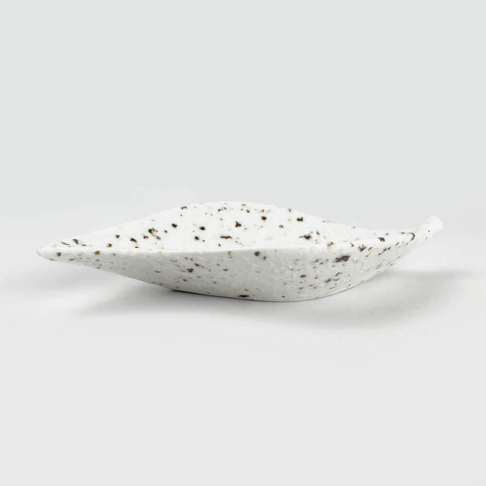 Kozuke Dish Leaf Shiromikage (4.75"x2.5") image 3