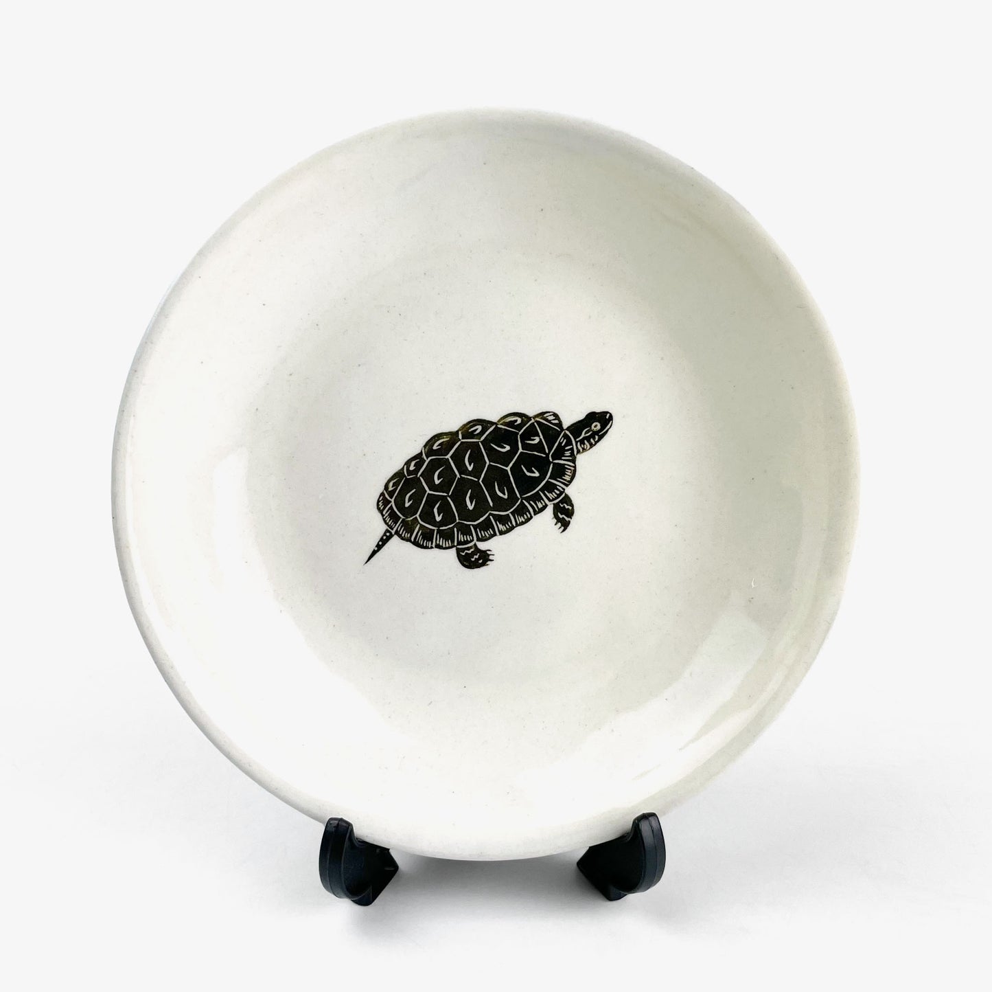 Plate Turtle (6"D) by Takunobu Sawada