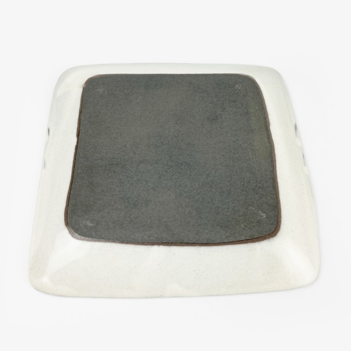 Sq. Plate Sailfish (6.5"D) by Takunobu Sawada