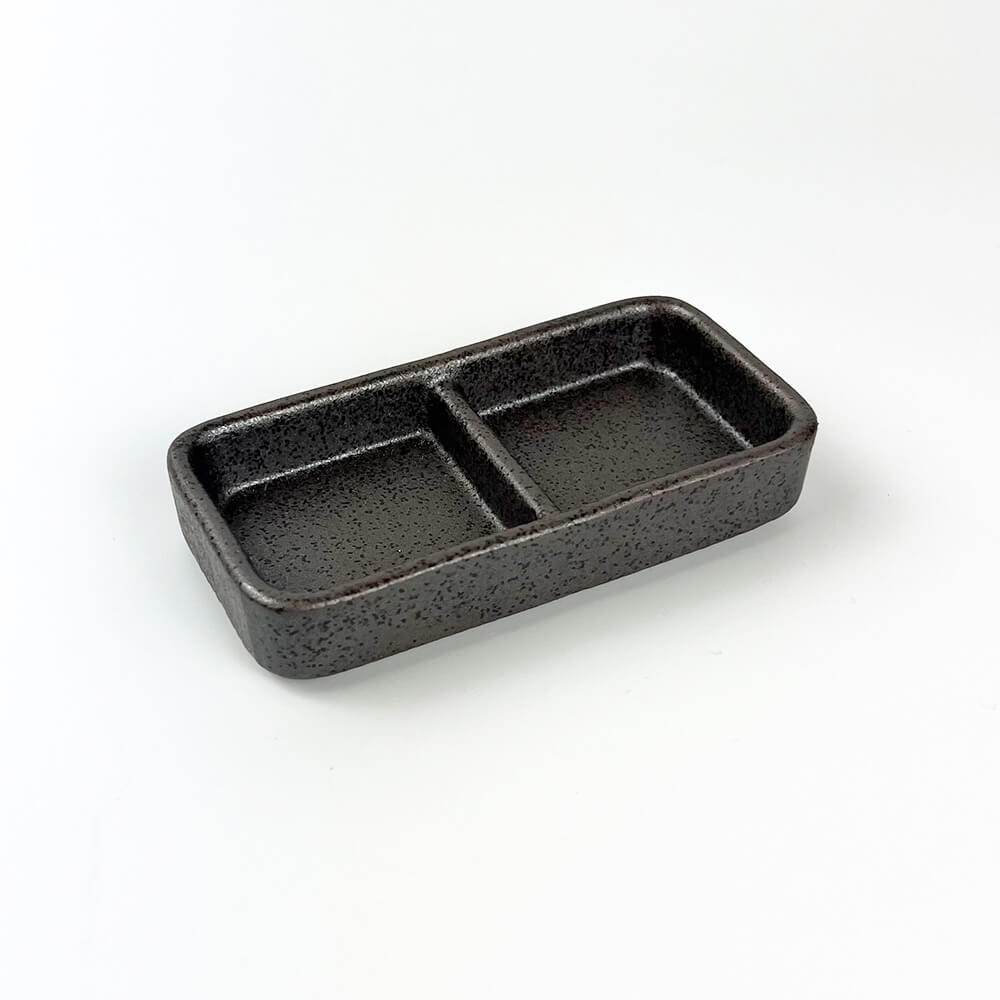 Condiment 2 Div. Dish Black (4.25"x2.25") image 0