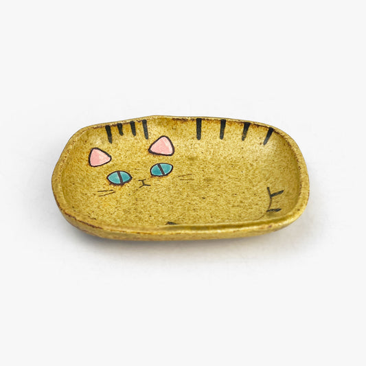 Cat Small Dish Tan (3.75" x 2.75") by Yoji Horikoshi