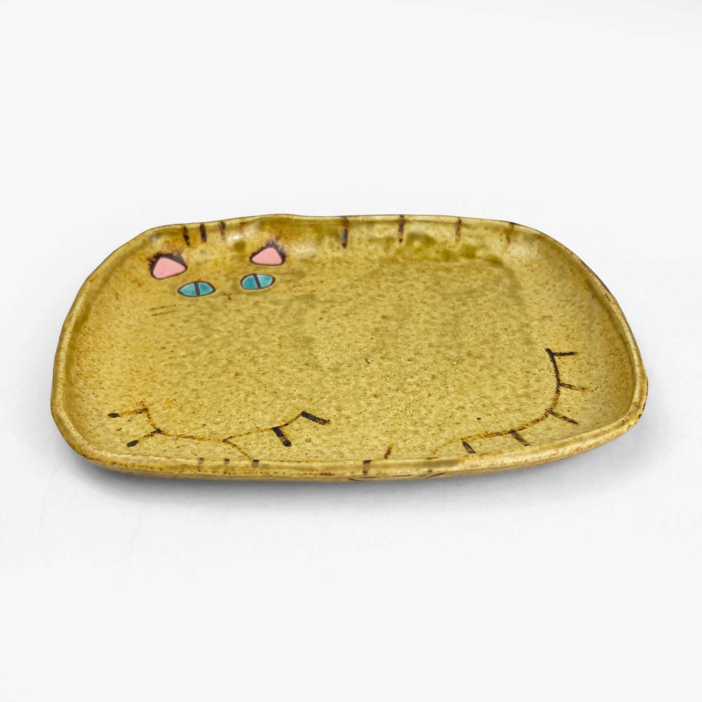 Cat Plate Tan Tsugumi (6.75") by Yoji Horikoshi