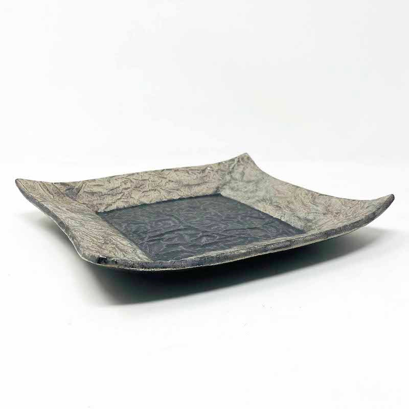 SQ Plate (7.5") by Bunga Yamamoto/ Hoju-gama image 0