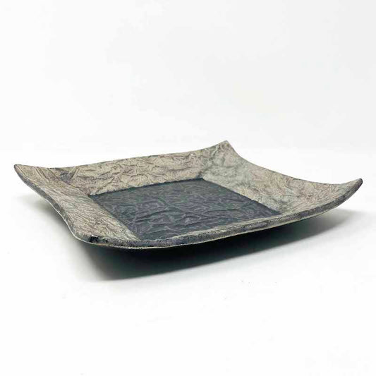 SQ Plate (7.5") by Bunga Yamamoto/ Hoju-gama image 0