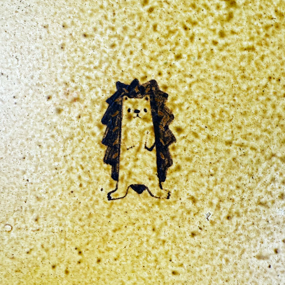 Sq Plate Hedgehog (9.75") by Yoji Horikoshi image 4