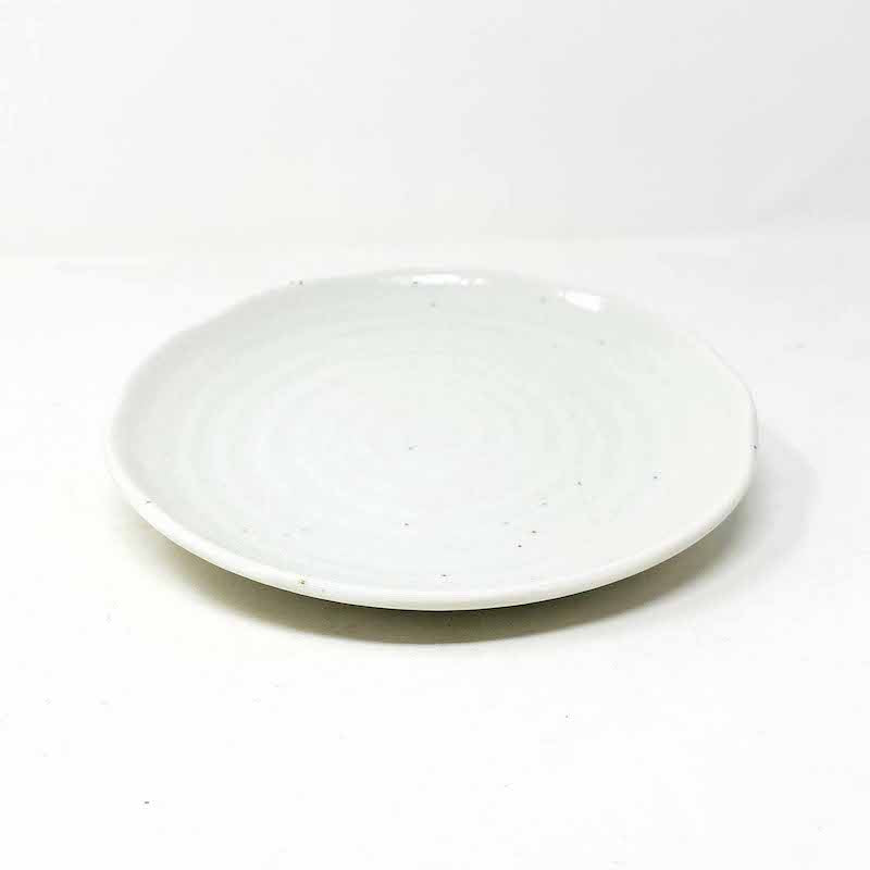 White Kobiki Plate  (6.5"D) image 3
