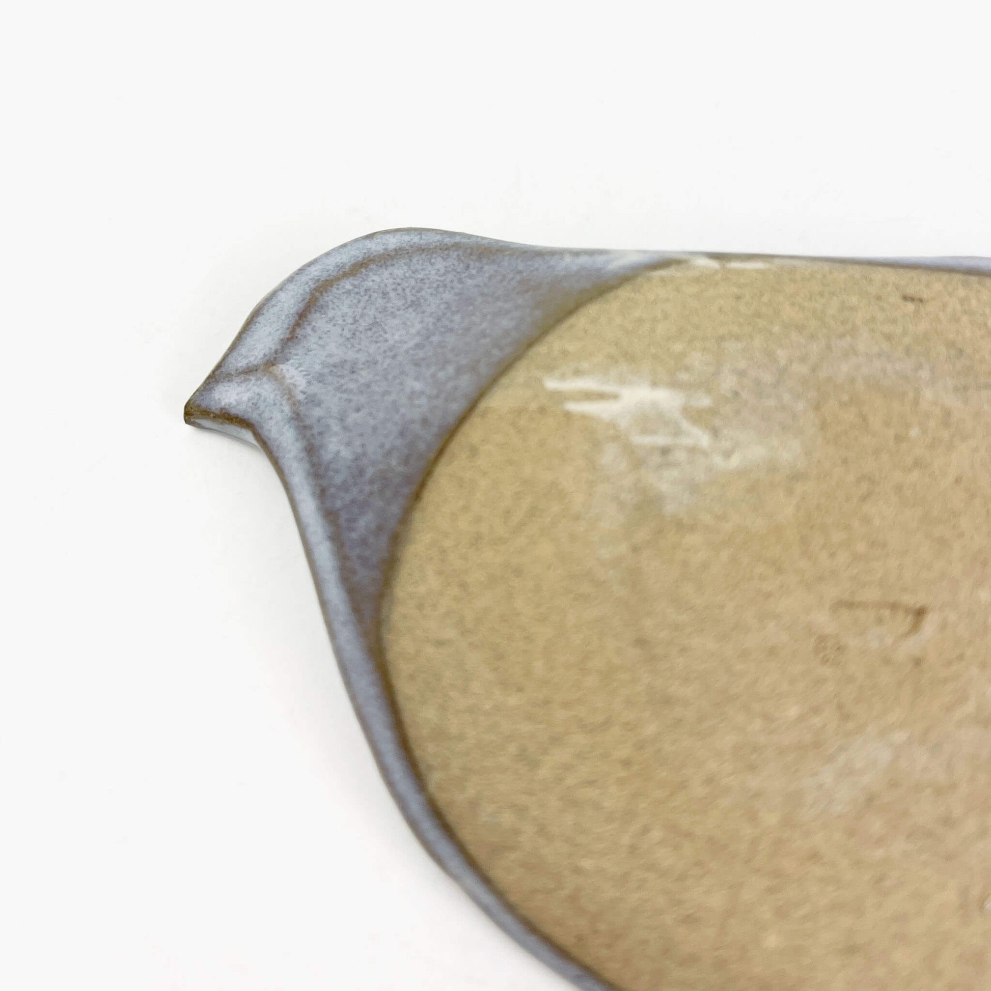 Mamezara Dish Bird White (4.5" x 3.5") by Keishuugama image 4