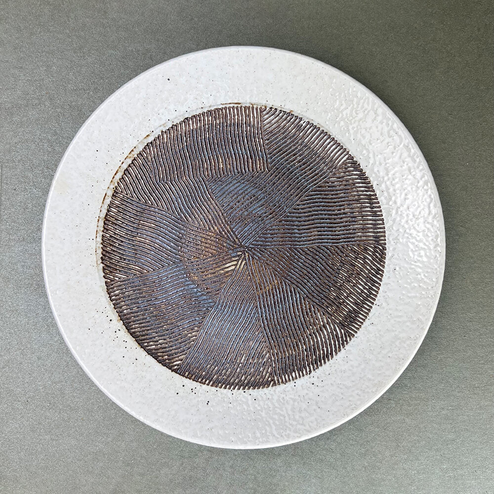 Plate Hatsuyuki Surimemon (8.5"D) image 1