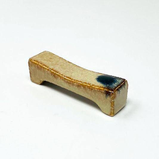 Chopstick Rest Shino (2.5") image 0