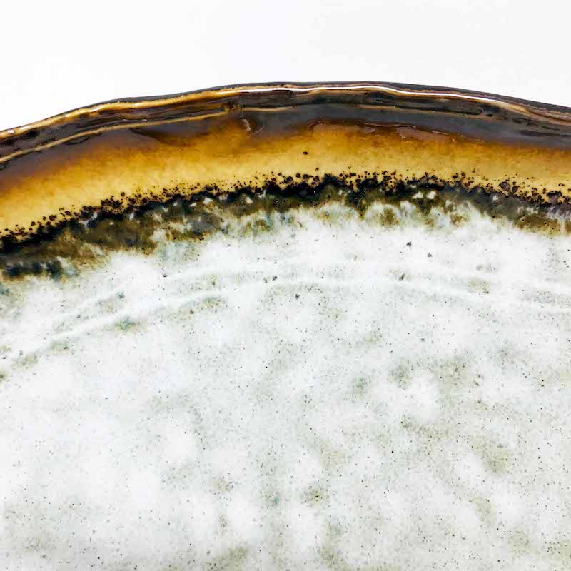 Akane Leaf Shape Plate  (13"x 4") image 3