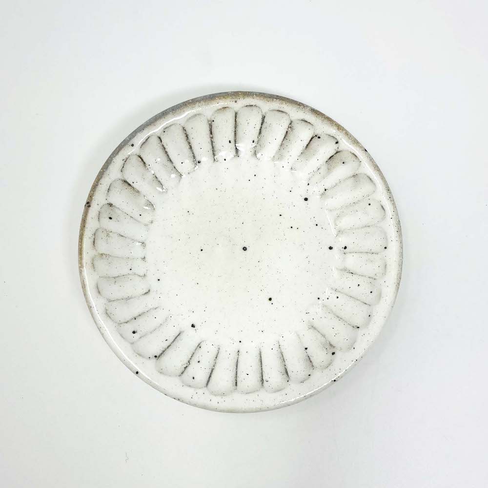 Kobiki Sogime 粉引削ぎ目 Dish  (4.5"D) image 0