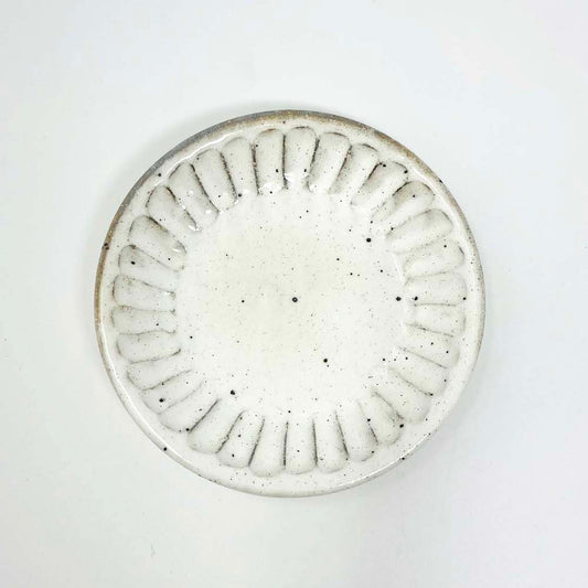 Kobiki Sogime 粉引削ぎ目 Dish  (4.5"D) image 0