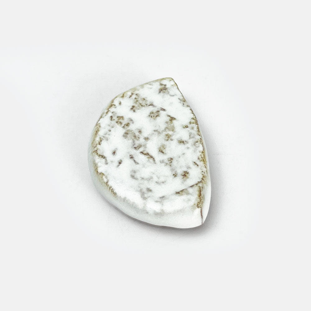 Chopstick Rest Hangetsu White by Higashiyama-Yaki (1.25" x 2") image 2