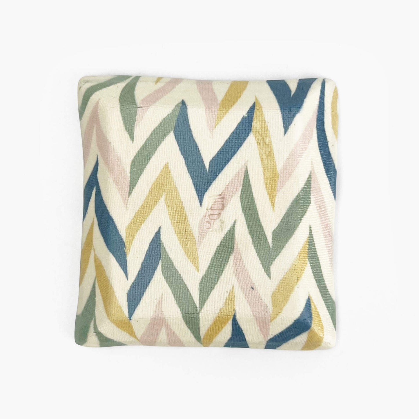 Sq. Dish Nerikomi Yagasuri (2.75" x 2.75")