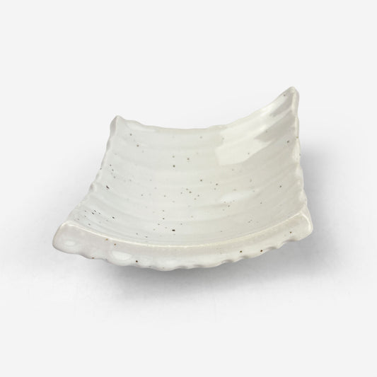 Footed Small Chinmi Dish Rhombus Kobiki (5.5"x4.25")
