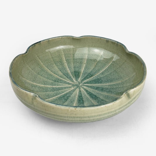 Bowl Ofuke Flower (9.5"D)