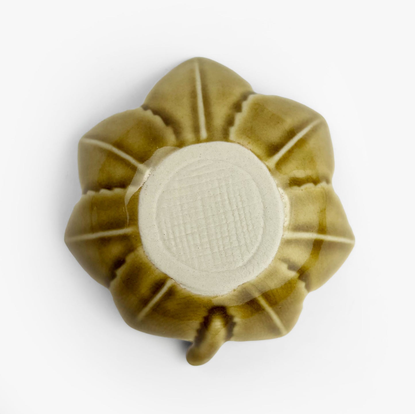 Chinmi Dish Leaf Yellow (3.25"x3")