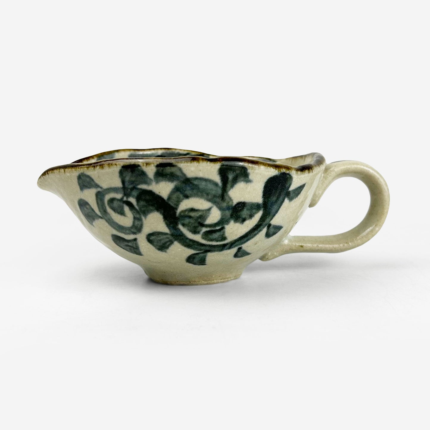 Bowl w/handle Some Karakusa (5.25" x 4.5")