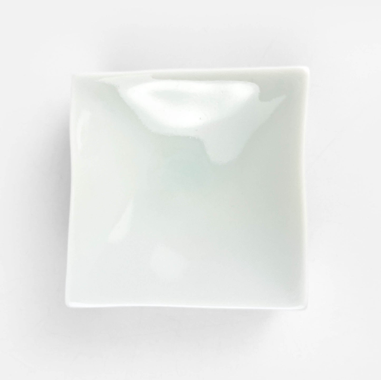 Small Rec. Chinmi DishSeikakuji (2.75"D)