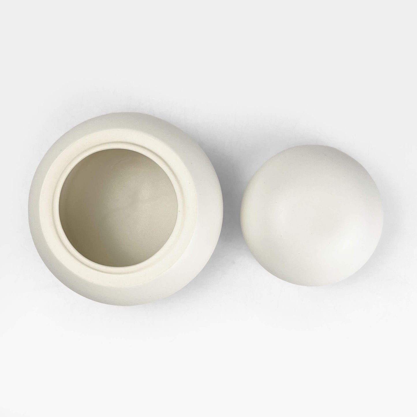 Porcelain Kagami Mochi