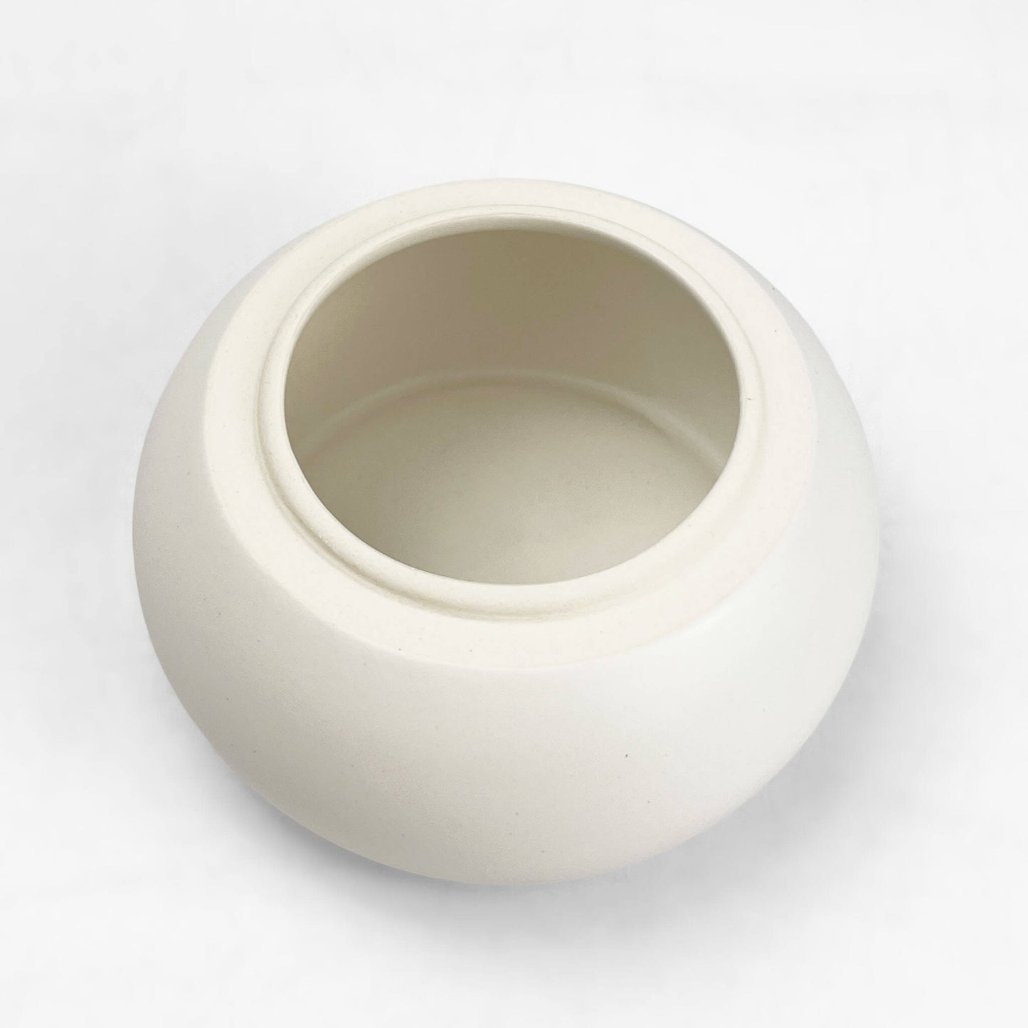 Porcelain Kagami Mochi