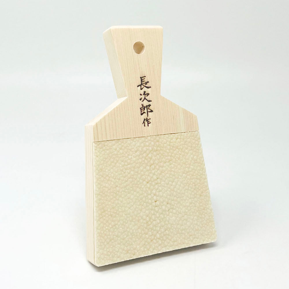 Wasabi Grater Shark Skin Large (5.25"x3") image 2