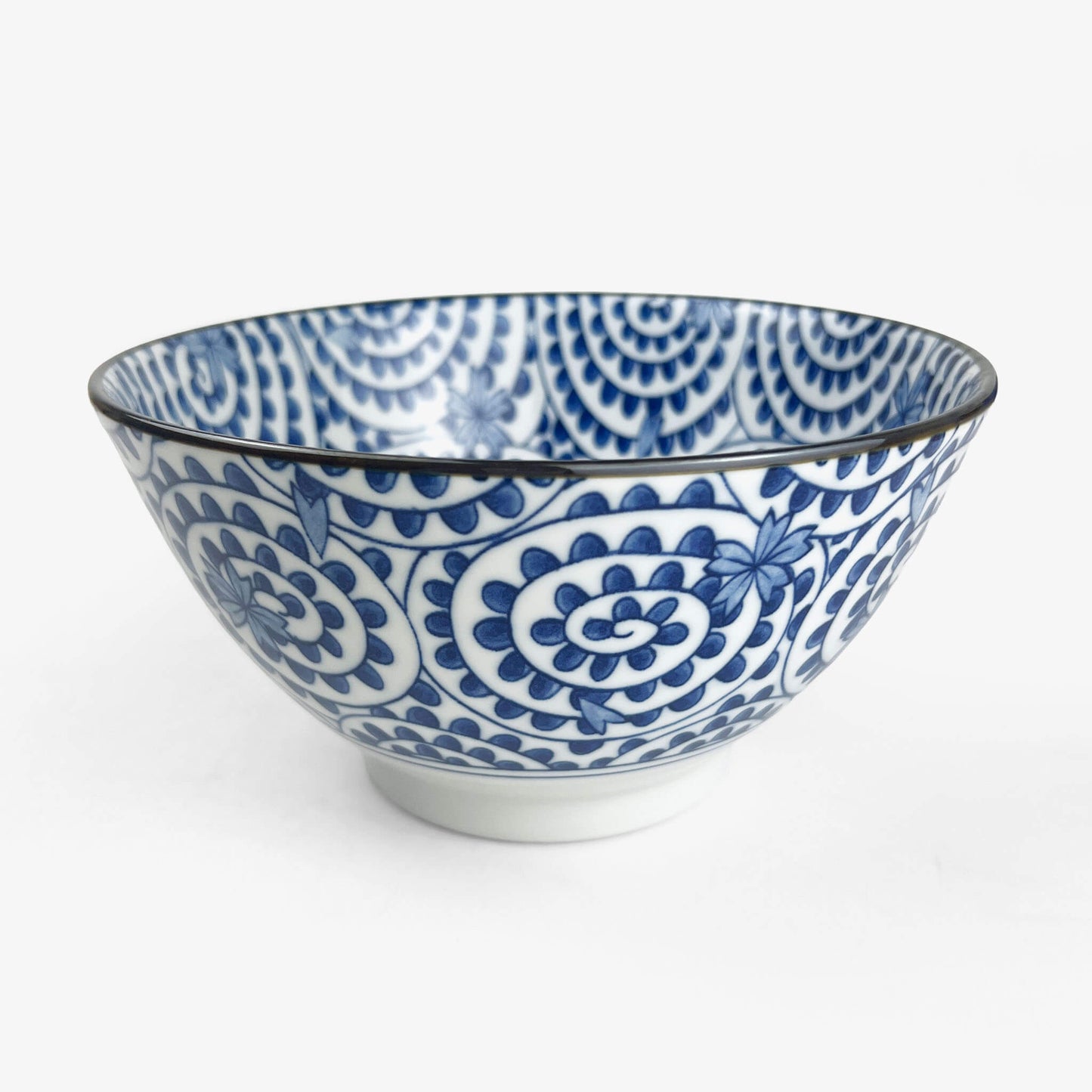 Arita Bowl Tako karakusa (7.5"D)