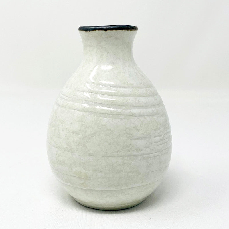 Hime Kobiki Sake Bottle  (10 oz) image 1