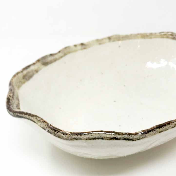 Oval Bowl Shiro Karatsu (10" x 6.5") image 1