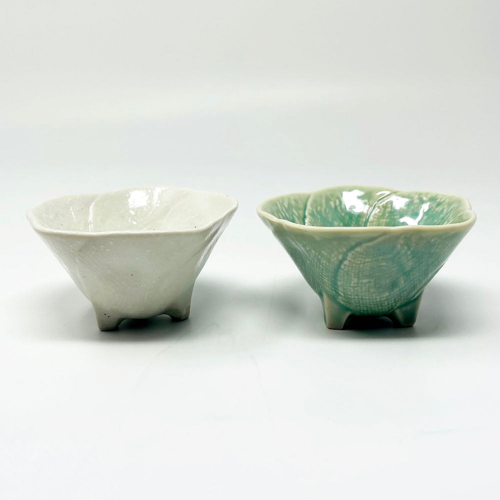 Footed Kobachi Flower Dish White (3.25"D) image 3